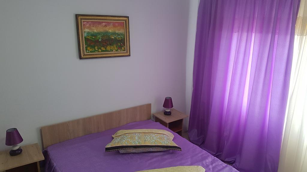 Casa Rustica Apart & Rooms Cîmpineanca Extérieur photo